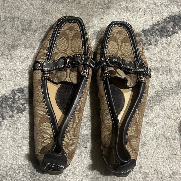 Coach Jillian Loafers - Picture 1 of 4